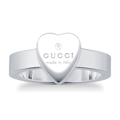 trademark ring with heart pendant gucci|gucci ring heart shaped.